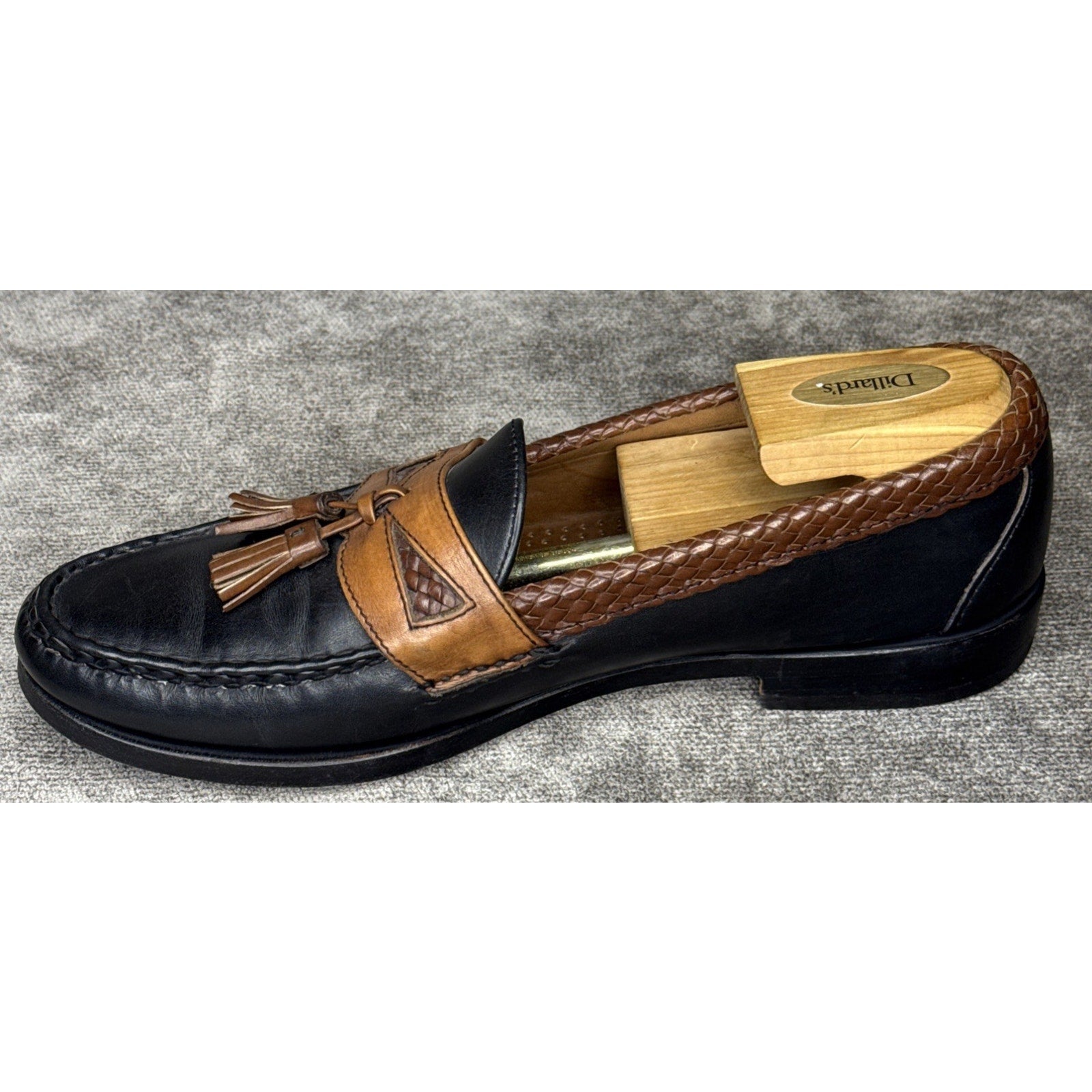 Allen Edmonds Maxfield Tassel Loafer Black / Tan 10.5B Leather
